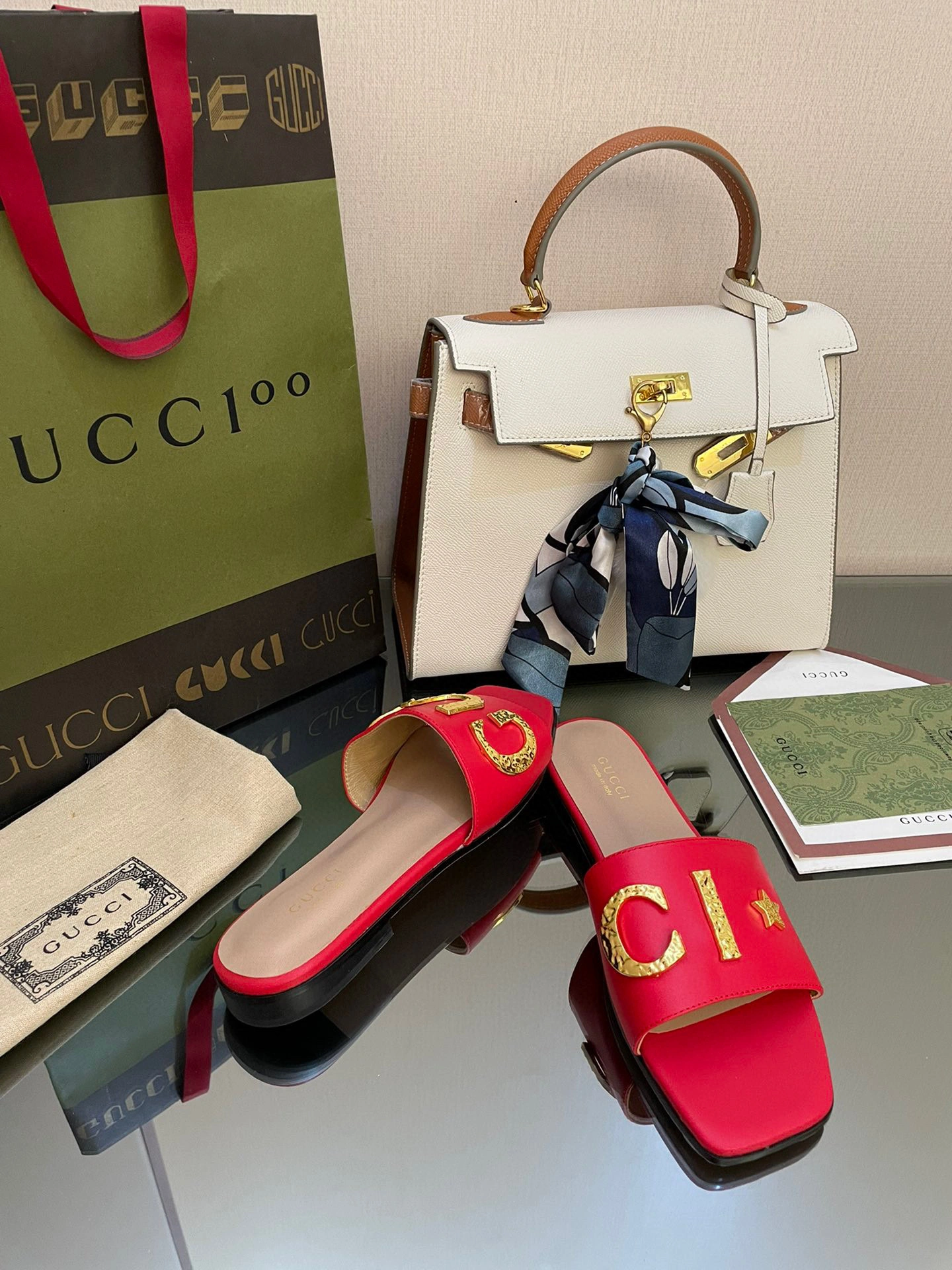 coco- heel height ：1.0Cm Sheepskin item:B-X158J2321